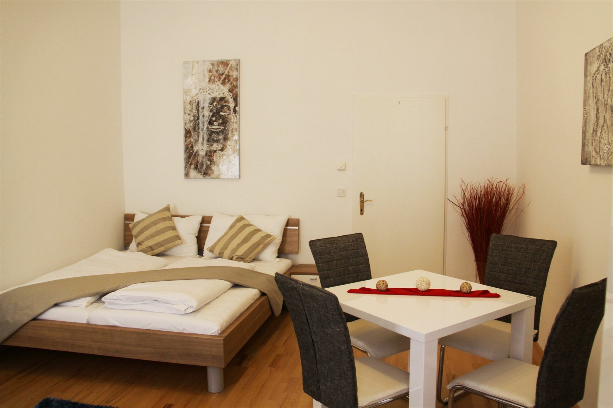 Checkvienna Apartment Khunngasse Eksteriør bilde